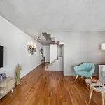 Lägenhet Casa Milla - Moderne & Zentrale Maisonette In Mit Balkon Und Tiefgarage