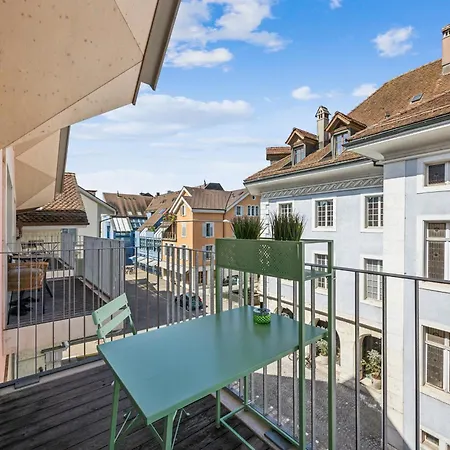Casa Milla - Moderne & Zentrale Maisonette In Mit Balkon Und Tiefgarage Langenthal