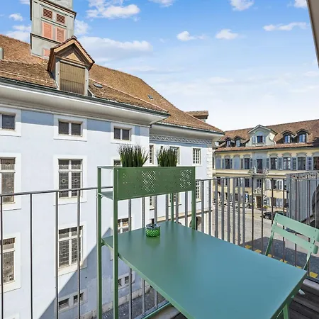 Casa Milla - Moderne & Zentrale Maisonette In Mit Balkon Und Tiefgarage Apartman Langenthal