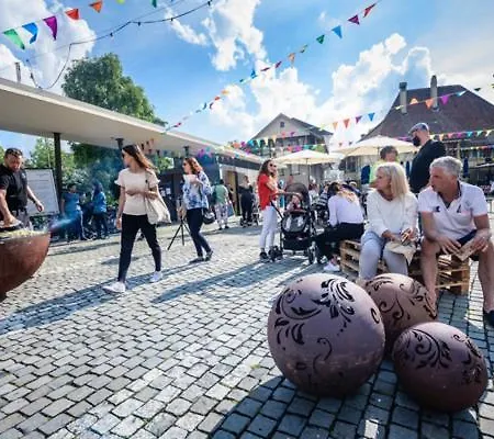 Casa Milla - Moderne & Zentrale Maisonette In Mit Balkon Und Tiefgarage Appartamento