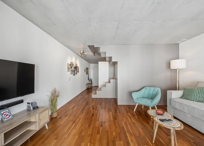 Apartment Casa Milla - Moderne & Zentrale Maisonette In Mit Balkon Und Tiefgarage