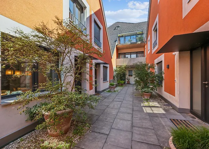 Casa Milla - Moderne & Zentrale Maisonette In Mit Balkon Und Tiefgarage