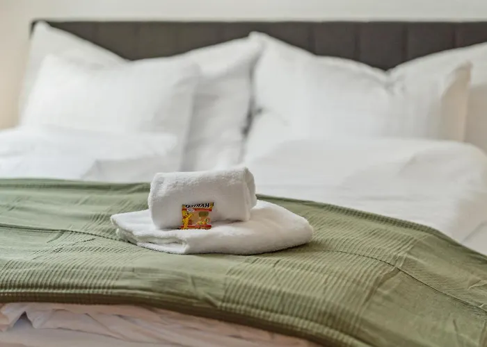 Casa Milla - Moderne & Zentrale Maisonette In Mit Balkon Und Tiefgarage