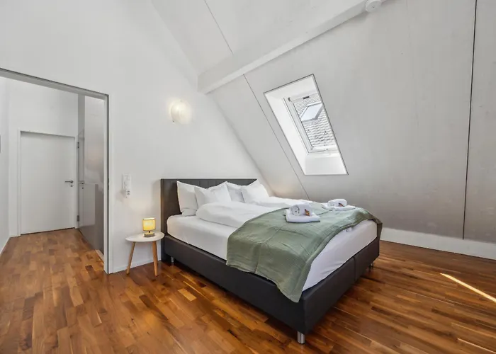 Casa Milla - Moderne & Zentrale Maisonette In Mit Balkon Und Tiefgarage