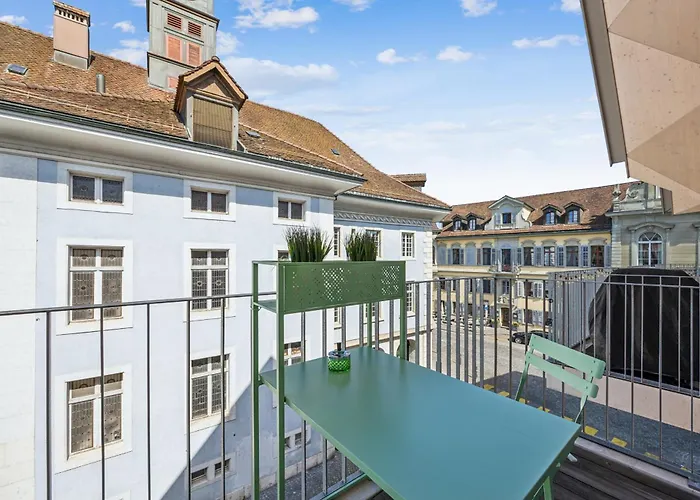 Casa Milla - Moderne & Zentrale Maisonette In Mit Balkon Und Tiefgarage Apartment Langenthal